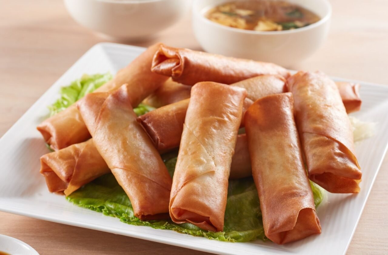 10 alasan lumpia semarang wajib coba-renyah & juicy