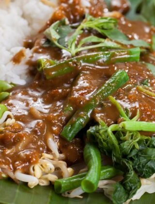 sego pecel malang kuliner malang