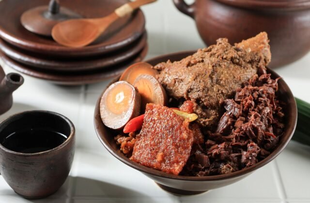 gudeg pawon janturan