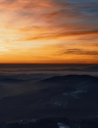resto dengan pemandangan magelang