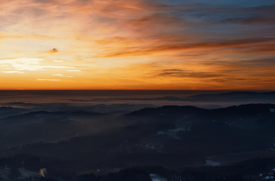 resto dengan pemandangan magelang