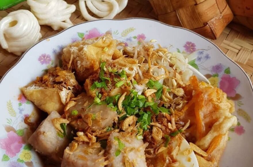 tahu kupat pelopor